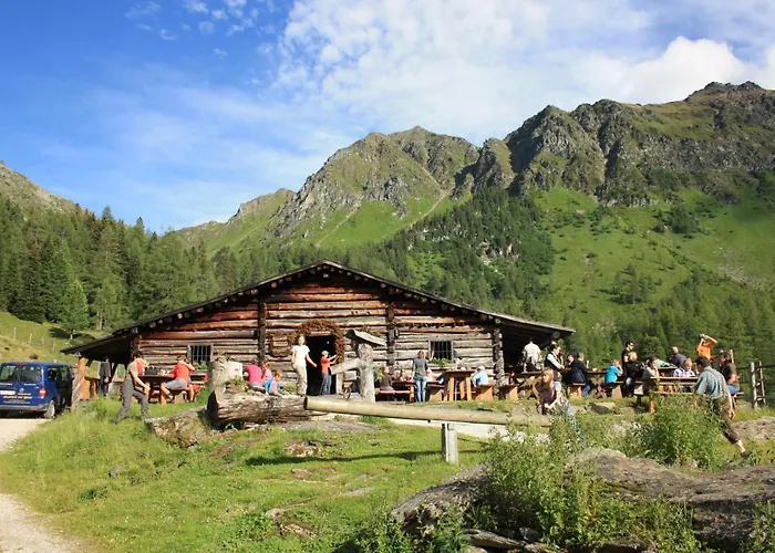 Zur Post Untertauern