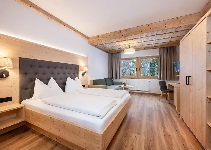 Zur Post Hotel 3*